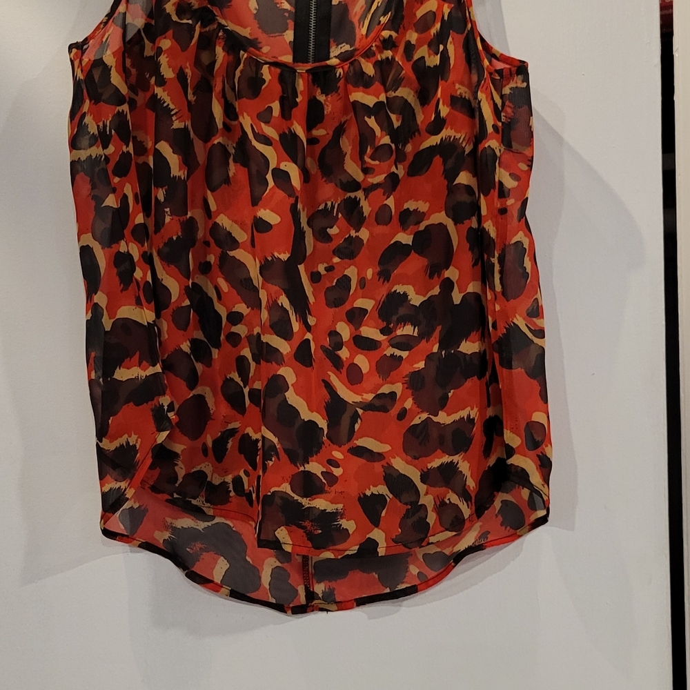 Polyester top - Picture 2 of 2